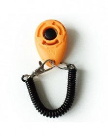 05 - 2 In 1 Pet Clicker Dog...